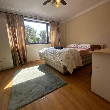 Budget Rooms - Near City Center Birmingham Buitenkant foto